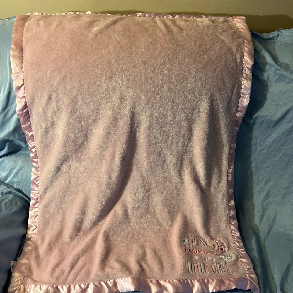 Floral and Pink baby or toddler blankets - Picture 3 of 6